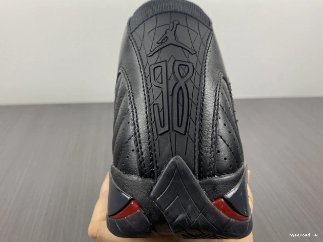 'Defining Jordan Air Retro Moments' 487471-022 14 1008